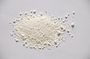 Arkaplanda beyaz toz, arkaplan için serpiştirilmiş un