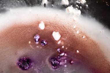 beyaz, mor ve kahverengi boyalar karışık, soyut tablolar pürüzsüz geçişler ve eğimlerle, sanat eserleri, resim