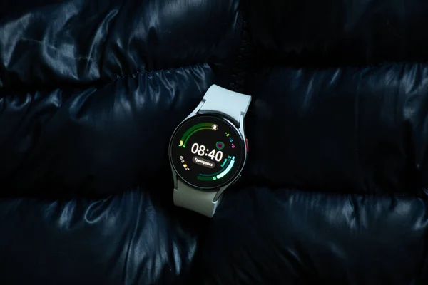 Ukraine Dnepr 2021 Smart Watches Samsung Galaxy Watch Track Gray — стокове фото