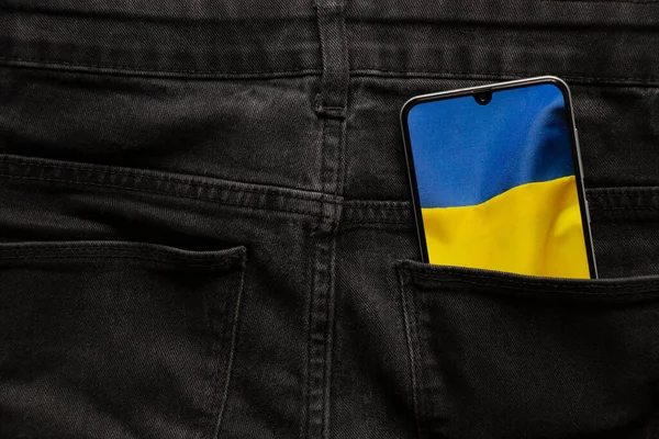 Ukrayna Nın Ulusal Bayrağı Telefonda Ukrayna Barış Savaş Yok Özgür — Stok fotoğraf