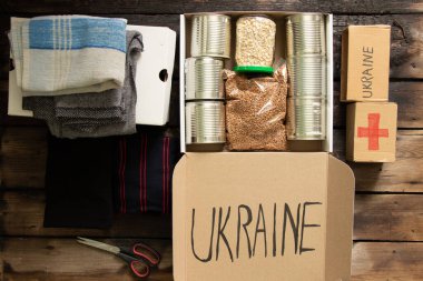 Rusya 'da savaş sırasında acı çeken insanlara yardım etmek, Ukrayna' daki savaşı durdurmak, insani yardım 2022