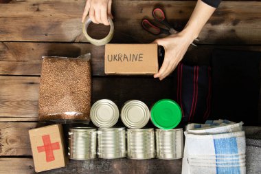 Rusya 'da savaş sırasında acı çeken insanlara yardım etmek, Ukrayna' daki savaşı durdurmak, insani yardım 2022