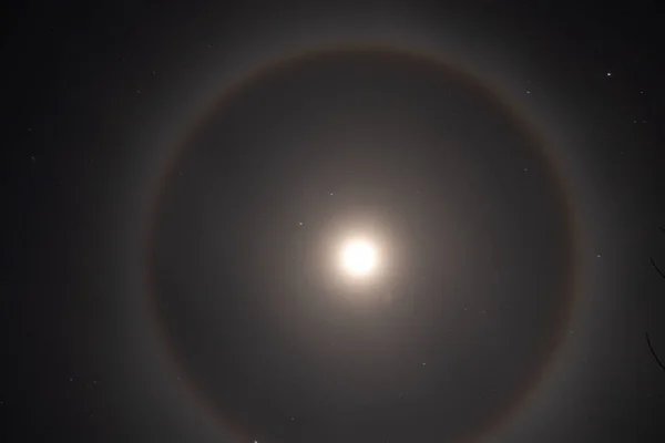 Halo Fenomena Bulan Atas Ukraina Malam Hari Selama Perang Negara — Stok Foto