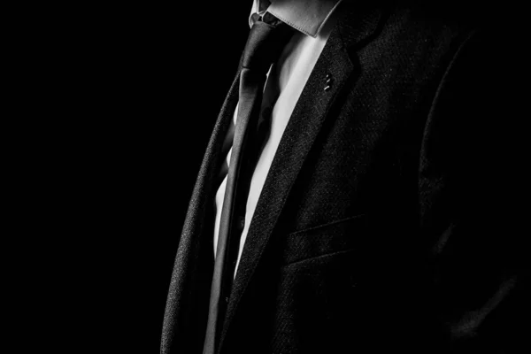 Een Man Een Zakenpak Donker Zwart Wit Foto Smoking — Stockfoto
