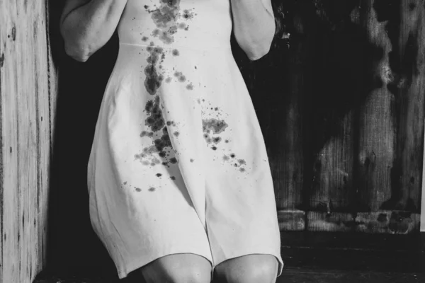 Ukrainian Girl White Dress Blood Stains Dress Tortured Russian Soldiers — Stock Photo, Image