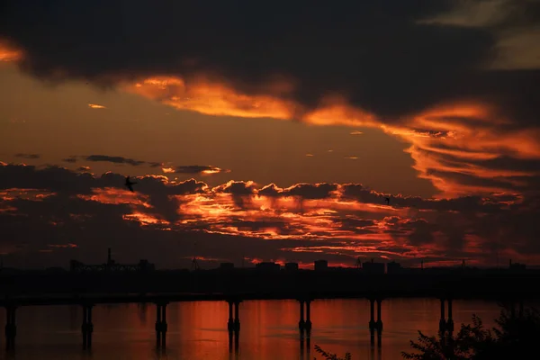 Sunset Dnieper River Bridge Ukraine City Dnepr War Evening Sunset — Photo