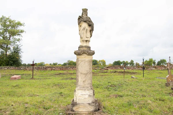 Antigo Cemitério Judeus Poloneses Ucrânia Antigas Sepulturas Abandonadas Escultura Cemitério — Fotografia de Stock