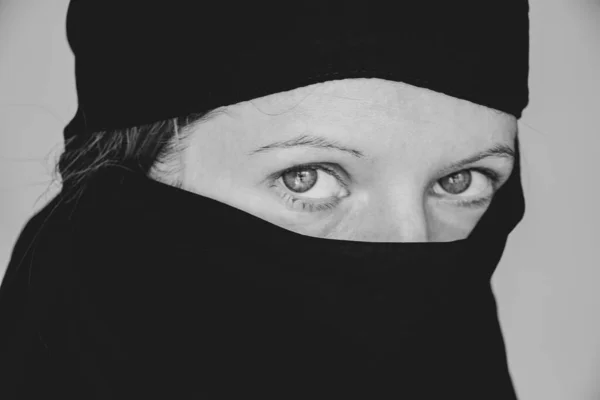 Girl Covered Her Face Head Black Scarf Isolated Background Faith — Stock Photo, Image