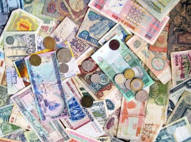 banknot ve madeni paraların farklı ulusal para birimlerinin