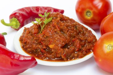 tomatenketchup met rode peper relish