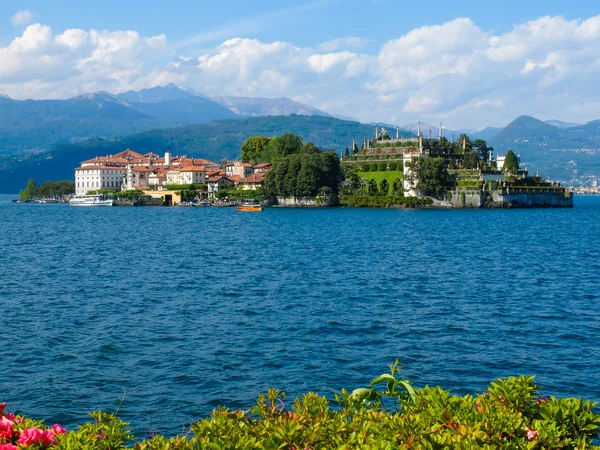 Una vista de Isolabella, en el Lago Maggiore — Foto de Stock