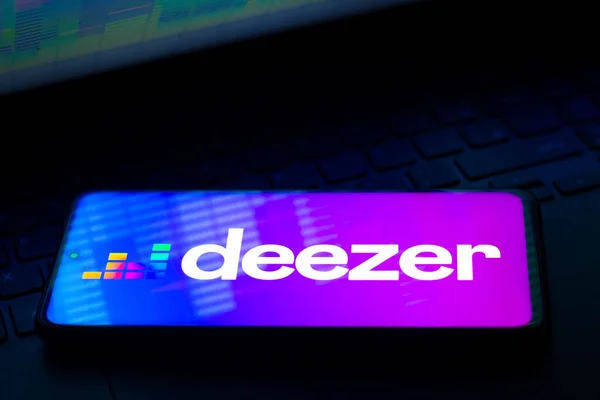 Prosince 2021 Brazílie Této Fotografii Zobrazeno Logo Streamovací Služby Deezer — Stock fotografie
