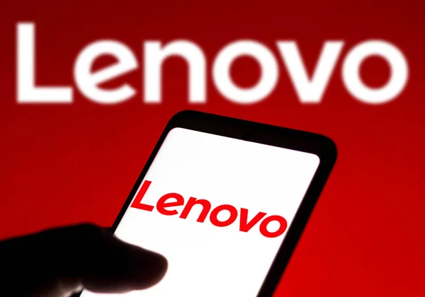 Aralık 2021 Brezilya Resimde Lenovo Logosu Bir Akıllı Telefon Arka — Stok fotoğraf