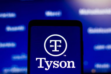 28 Aralık 2021, Brezilya. Bu resimde Tyson Gıda logosu akıllı telefondan gösteriliyor.