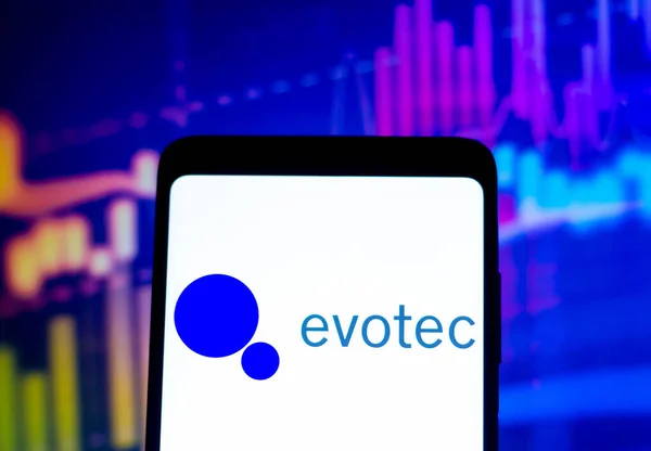 2022年2月5日 ブラジル この写真では スマートフォンの画面に表示されているEvotec Seのロゴ — ストック写真