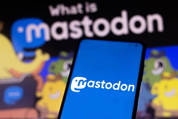 April 2022 Brazil Photo Illustration Woman Holds Smartphone Mastodon Logo — стоковое фото