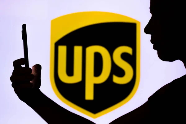 April 2022 Brazil Photo Illustration United Parcel Service Ups Logo — стоковое фото