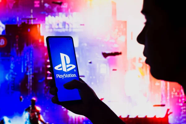 May 2022 Brazil Photo Illustration Silhouetted Woman Holds Smartphone Playstation —  Fotos de Stock