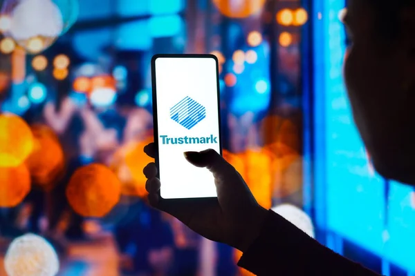 July 2022 Brazil Photo Illustration Trustmark Logo Displayed Smartphone Screen — Stockfoto