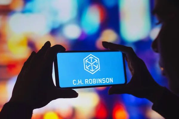 July 2022 Brazil Photo Illustration Robinson Worldwide Logo Displayed Smartphone — Stok fotoğraf