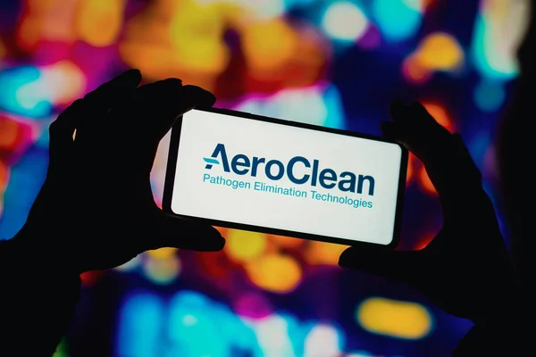 August 2022 Brazil Photo Illustration Aeroclean Technologies Logo Displayed Smartphone — Stock fotografie