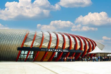 10 Eylül 2022, Brezilya. Bioparque Pantanal 'ın (Pantanal Akvaryumu) Campo Grande, Mato Grosso do Sul' daki girişi kısmen görülebilir. Dünyadaki en büyük tatlı su kompleksi olup 32 gölet ve 220 balık türüdür.