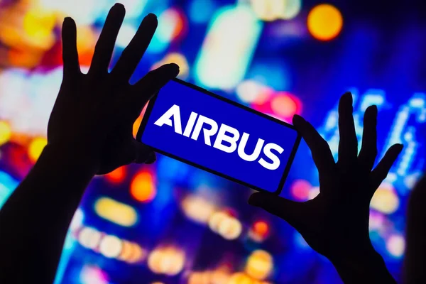 Октября 2022 Года Бразилия Этой Фотографии Логотип Airbus Отображается Экране — стоковое фото