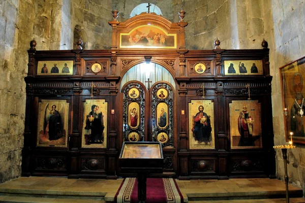 Altar lateral en la Catedral de Svetitskhoveli, en Mtskheta, Georgia —  Fotos de Stock