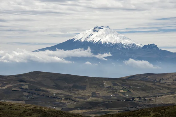 Vulcão Cotopaxi, Planalto andino do Equador — Fotografia de Stock