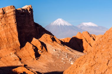 Valle de la luna, volkanlar licancabur ve juriques, atacama, chile