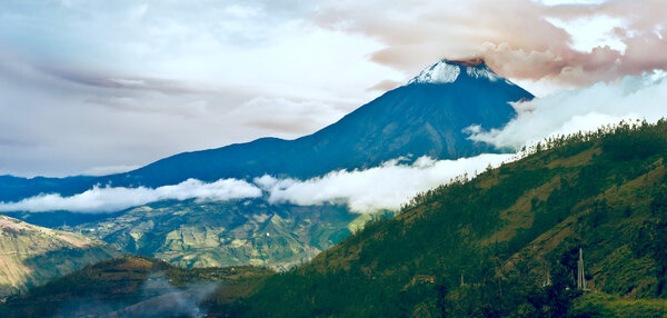 Eruption of a volcano Tungurahua in Ecuador