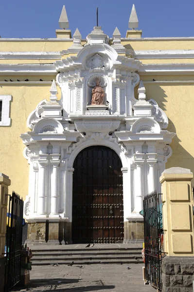 Monasterio de San Francisco, centro de Lima, Perú —  Fotos de Stock