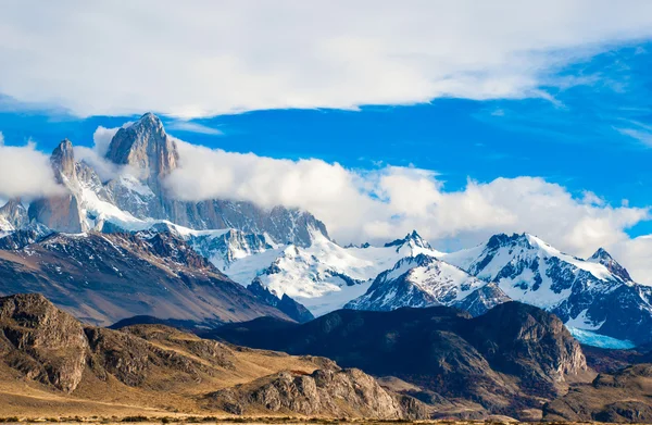 Fitz roy mountain, el chalten, patagonien, glaciers nationalpark — Stockfoto