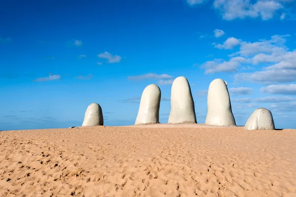 el heykel, şehir punta del este, uruguay