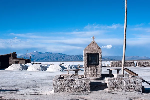 Salinas Grandes on Argentina Andes is a salt desert in the Jujuy — Stock Photo, Image