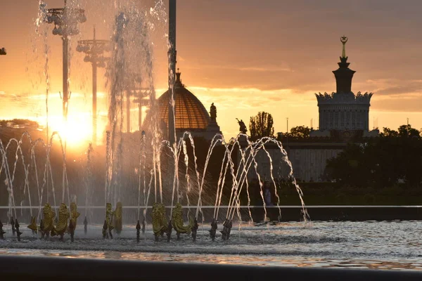 Fuentes Moscú Atardecer Rusia —  Fotos de Stock