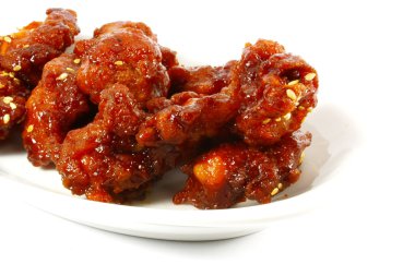 Çin derin kızarmış domuz eti parçaları