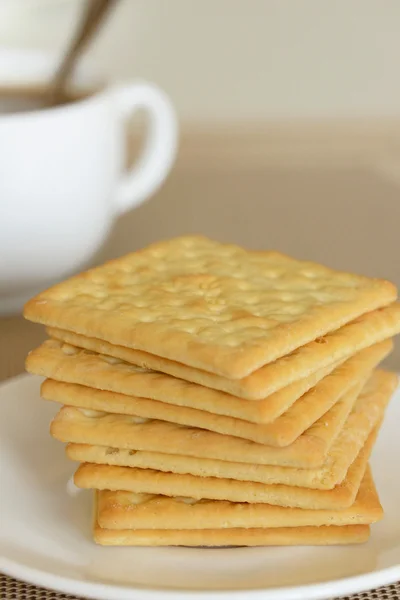 Close-up of cream cracker cookie — Stock Photo, Image