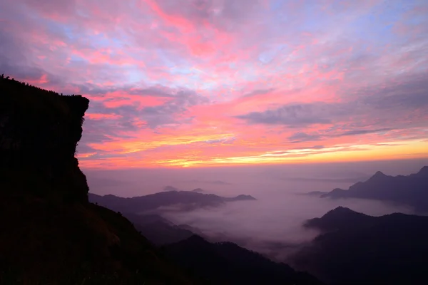 Sunrise over mountain at Phucheefa, THAILAND — Stock Photo, Image