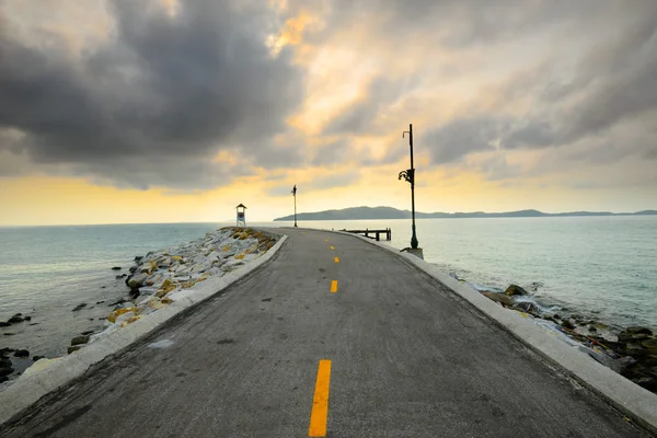 Camino en el mar — Foto de Stock