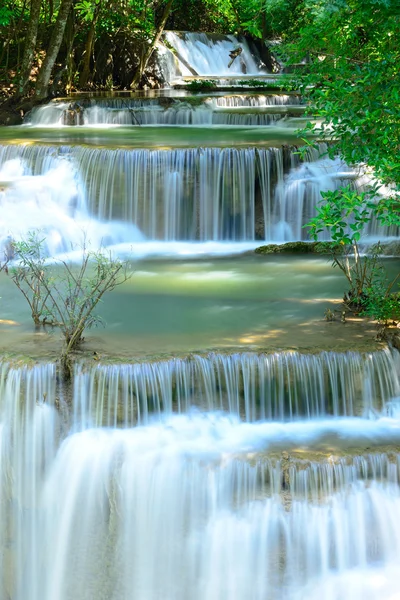 Waterfall in tropical deep forest at Huay Maekhamin — Stock Photo, Image