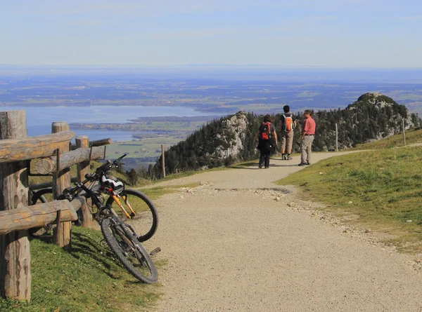 Cyclists on a high mountain. — Stock Photo, Image