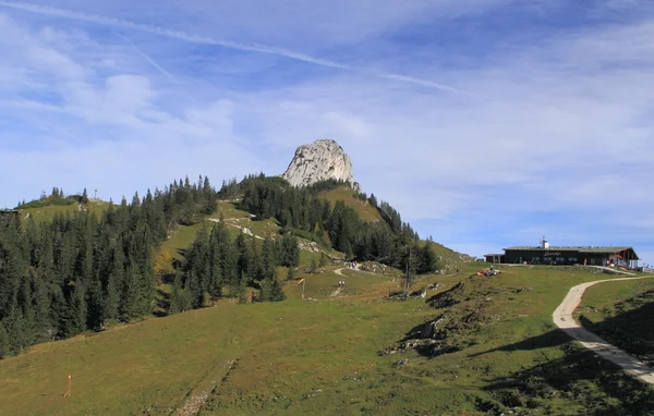 Rock on top of the mountain. — Stock Photo, Image