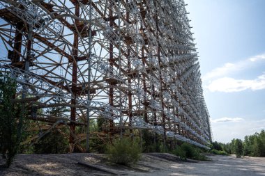 Duga Radar Anteni (Duga-1) - eski Sovyet gizli füze tespit teknolojisi - Çernobil Yasaklama Bölgesi, Ukrayna