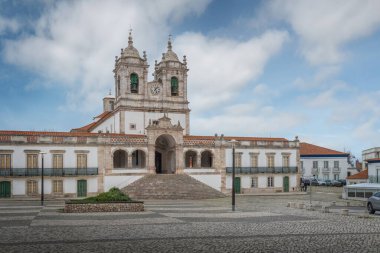 Nazare Leydimizin Sığınağı (Santuario Nossa Senhora de Nazare) - Nazare, Portekiz