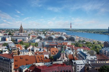 Letonya Bilim Akademisi, Riga Merkez Pazarı ve Riga Radyo ve TV Kulesi - Riga, Letonya