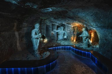 Wieliczka, Polonya - 24 Ekim 2019: Wieliczka Tuz Madenindeki Hazine Heykeli - Wieliczka, Polonya