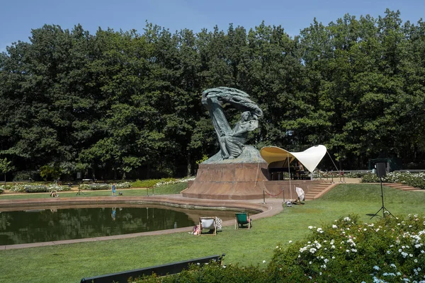 바르샤바 폴란드 2019 공원의 기념비 시마노프스키가 설계하고 1926 세워진 1958 — 스톡 사진