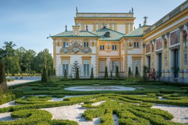 Varşova, Polonya - 26 Ağustos 2019: Wilanow Palace Gardens - Varşova, Polonya