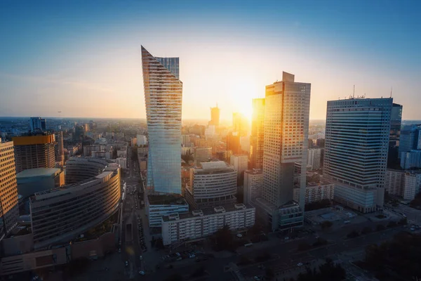 Flygfoto Över Warszawa Moderna Byggnader Vid Solnedgången Warszawa Polen — Stockfoto